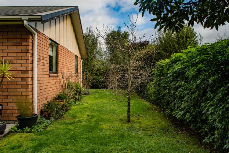 122a Upper Plain Road Masterton_18