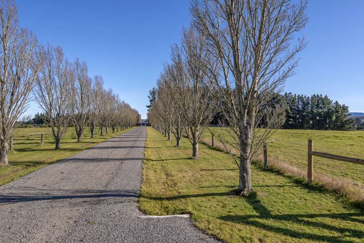 89 Davis Road Cust_2