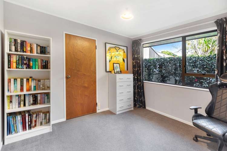 18 Truscott Grove Awapuni_19