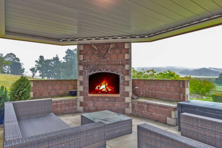 744 Motukaika Road Maungati_12
