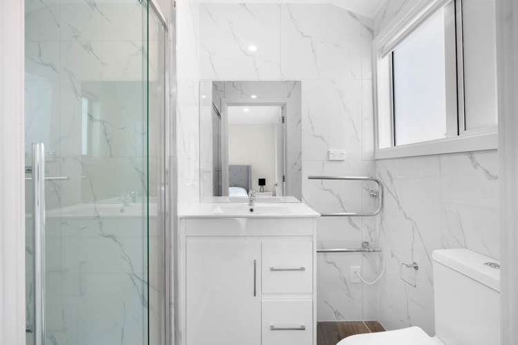 19 Wattle Street New Lynn_18