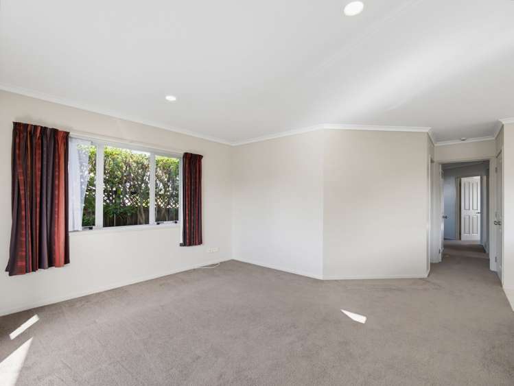 87 Riverside Drive Waiuku_11