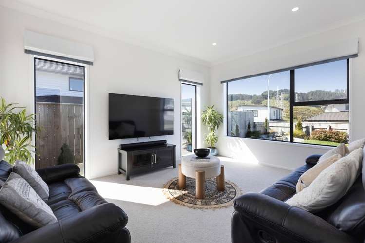 8 Hattersley Grove Churton Park_4