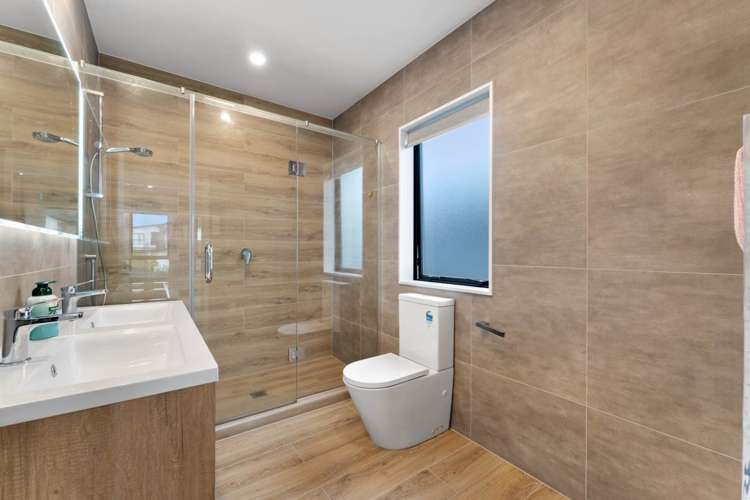 78 Joshua Carder Drive Hobsonville_31