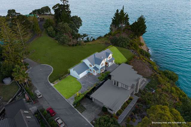 Unrivalled Coastal Retreat with Breathtaking Views