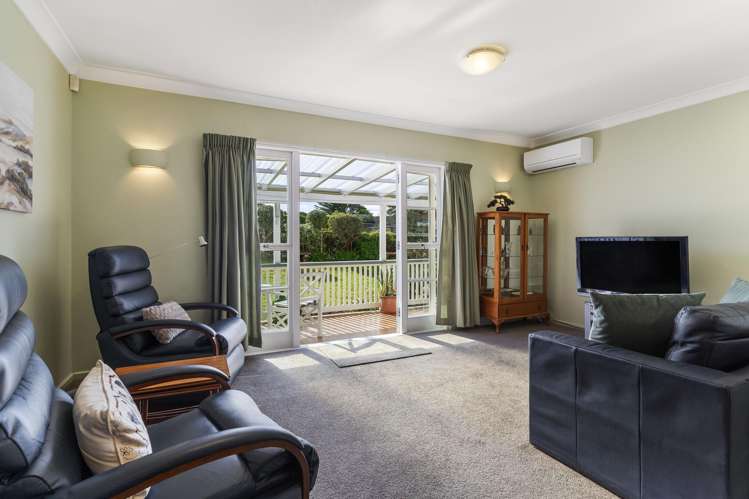 22 Larsen Road Panmure_5