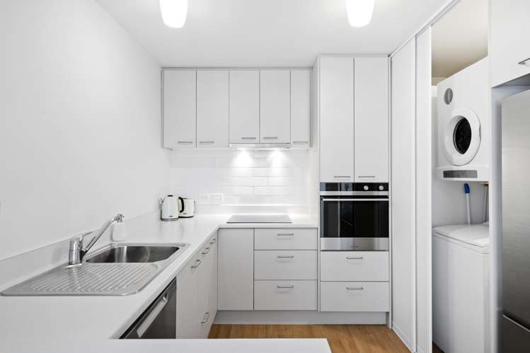 206/102 Edinburgh Street Pukekohe_7