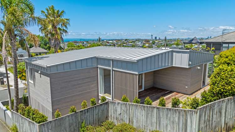 37a Parr Terrace Castor Bay_17