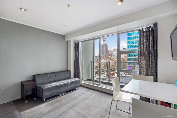 404/430 Queen Street_0