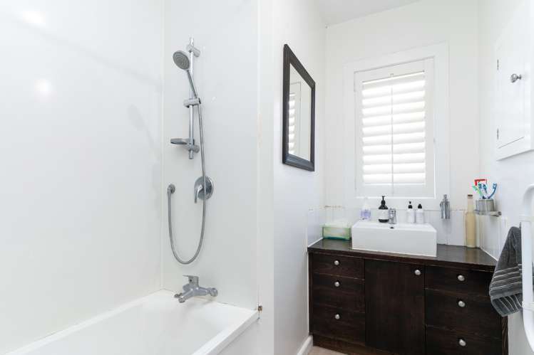 28 Jennifer Street Bryndwr_12