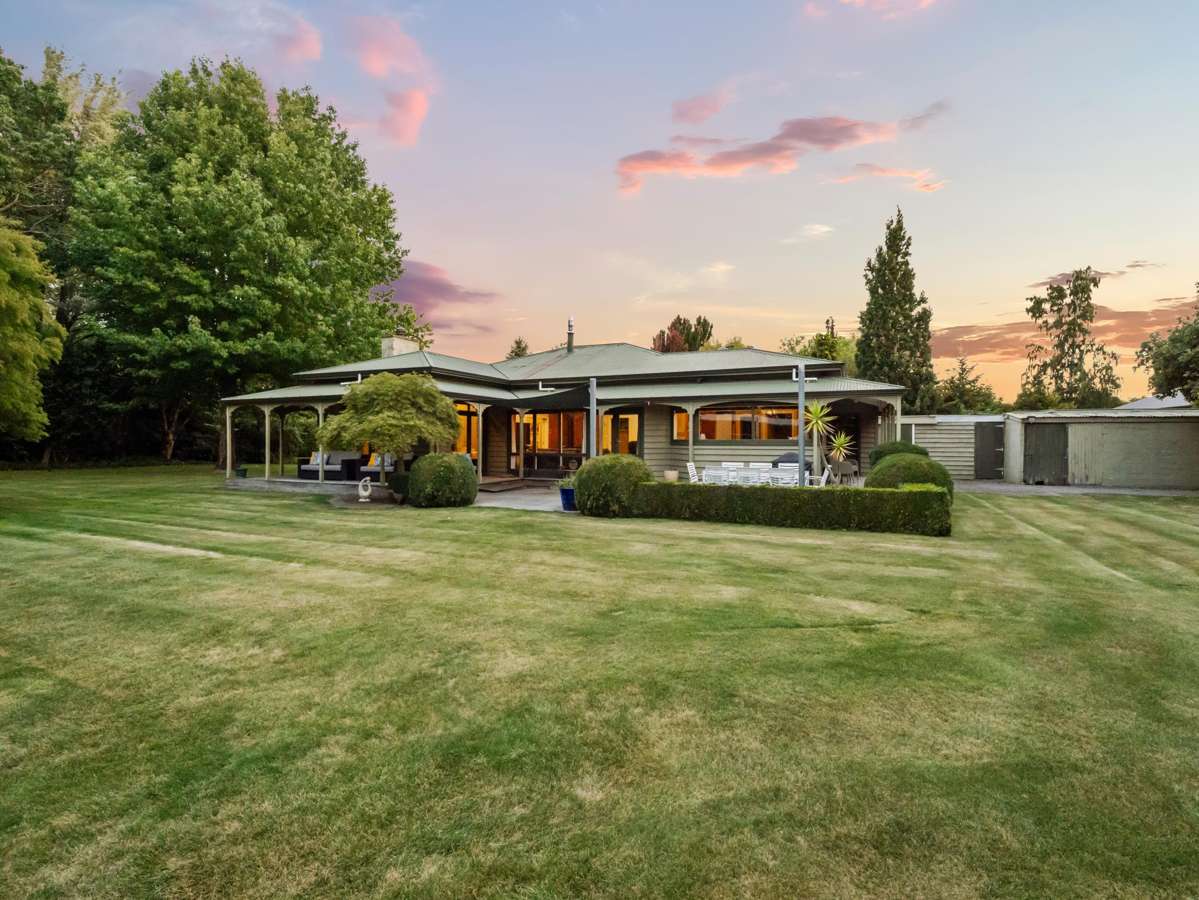 371 Racecourse Road_2