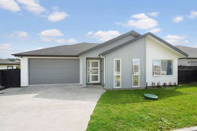 9 Ahutoetoe Road Wainui_1