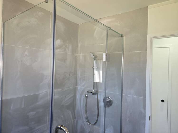 16 Glooming Place Conifer Grove Takanini_14