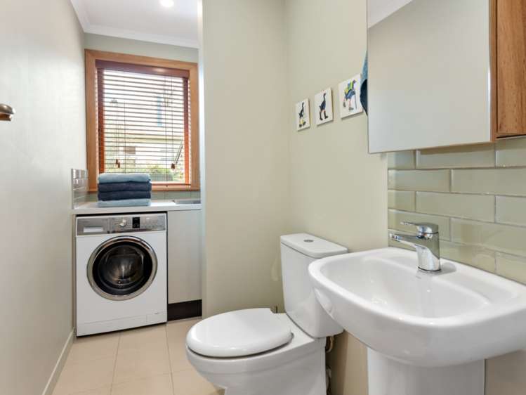 6a Howick Road Blenheim Central_12