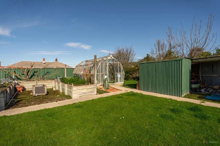 25 Hughes Street Waimate_23