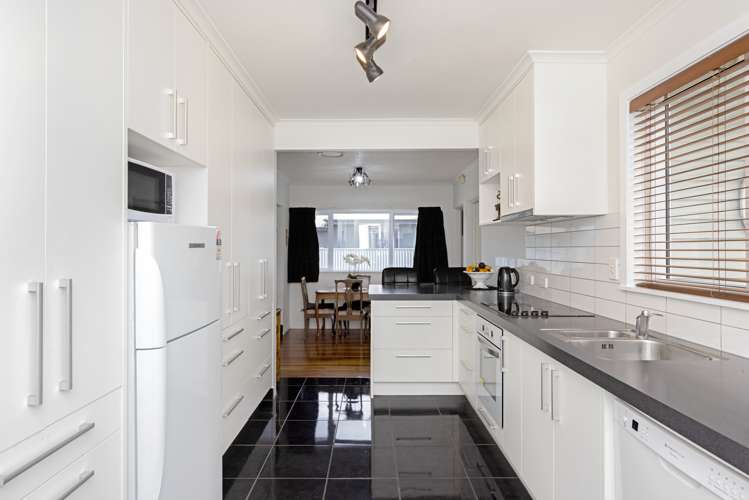 56 Meeanee Road Taradale_5