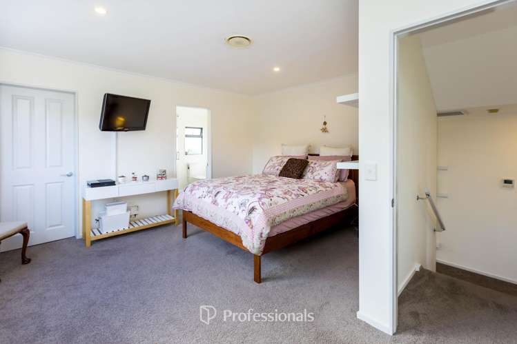 28 Kirton Drive Riverstone Terraces_11