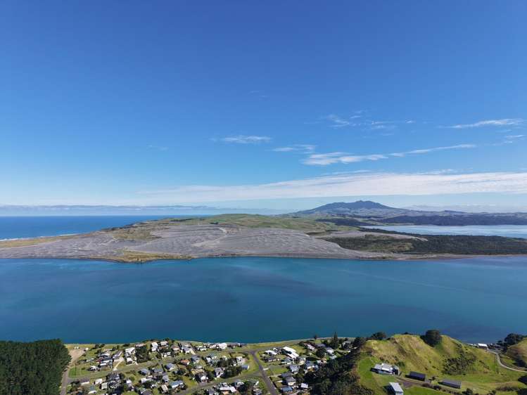 147 Maukutea Drive Aotea Harbour_8