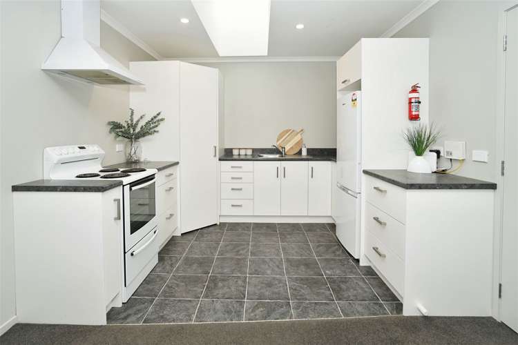 6/17 Wellington Street Hamilton East_3