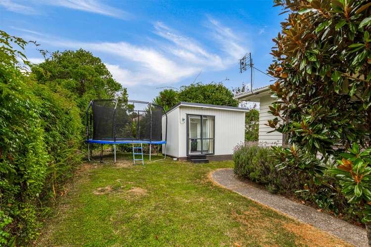 99 Connell Street Blockhouse Bay_14