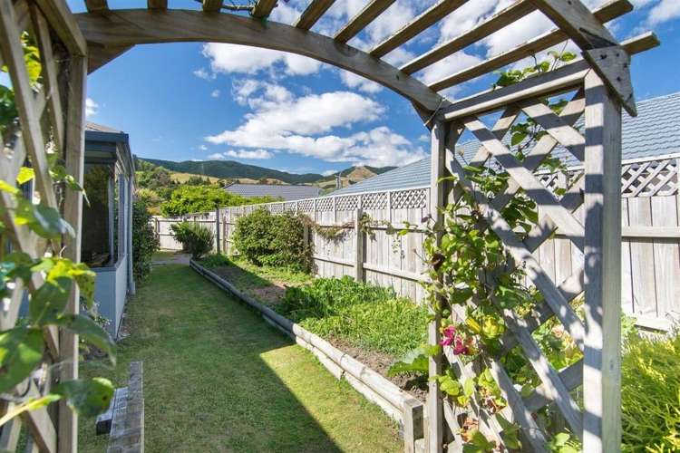 5 Heath Place Stoke_16