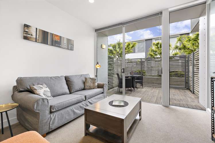 106/22 Fisher-Point Drive Auckland Central_13