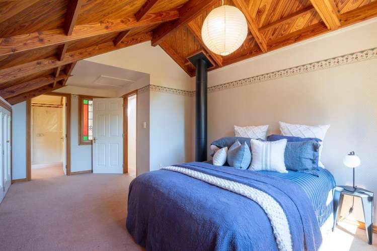 8 Faraday Rise Richmond_31