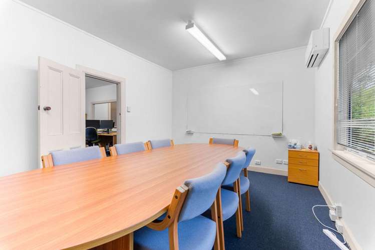 139 Powderham Street New Plymouth Central_14