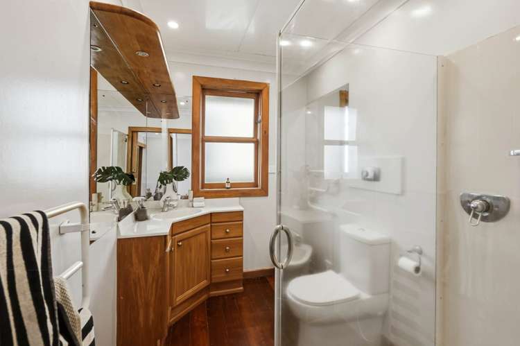 23 Cambridge Terrace Devonport_17