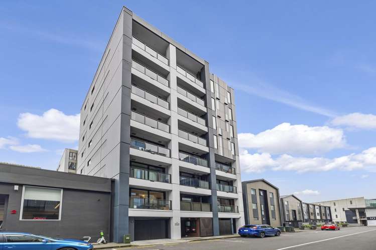 405/6 Dock Street_0