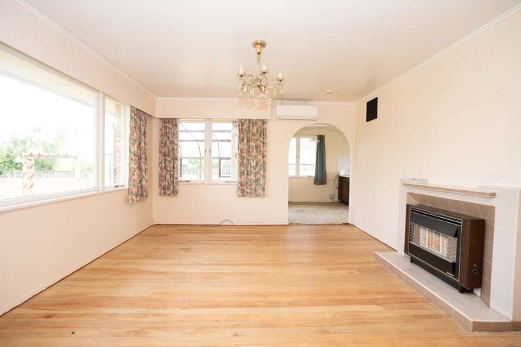 22 Coleridge Drive Enderley_7