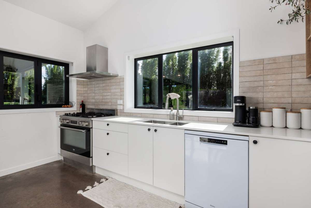 227 Pungaere Road_5