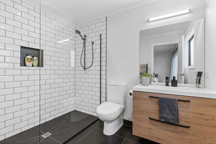 45 Burgundy Drive Martinborough_11