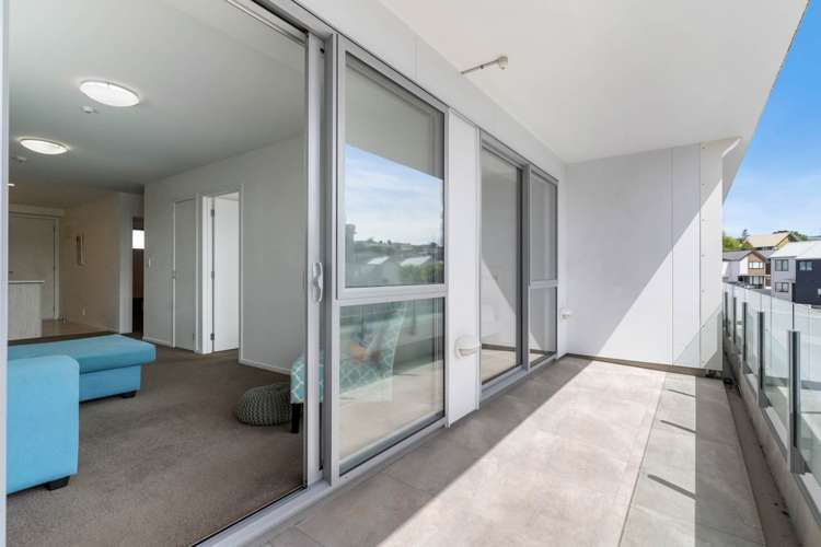 118/17 Link Crescent Stanmore Bay_9