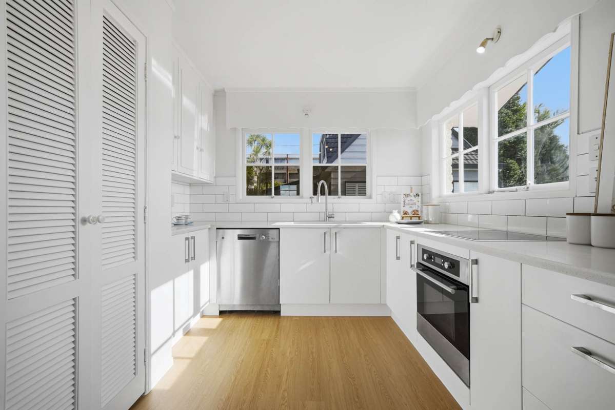 209C Onewa Road_5