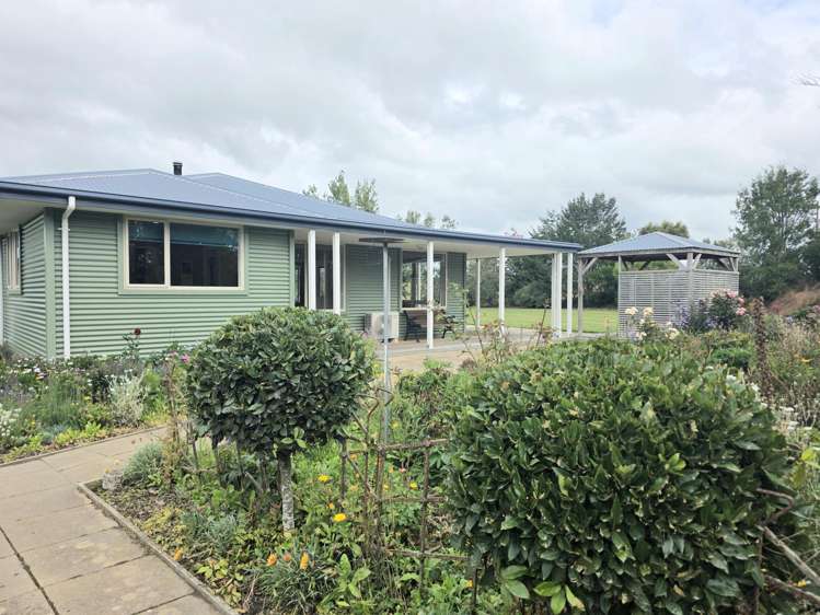 374 Airedale Road Weston_27