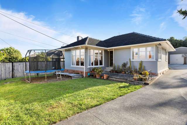 7 Cornwall Street Te Atatu South_1