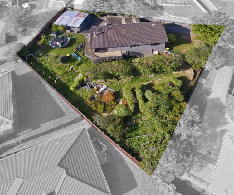 93 Solar Road Glen Eden_0