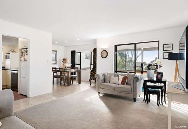 A/6 Reynolds Place Torbay_3