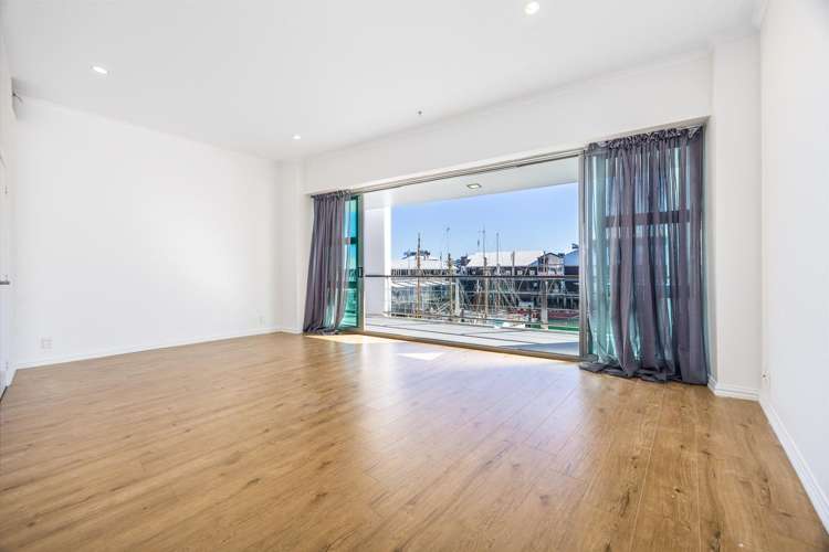 1/147 Quay Street Auckland Central_7