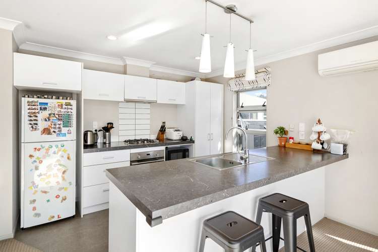 15 Speldhurst Grove Stokes Valley_8