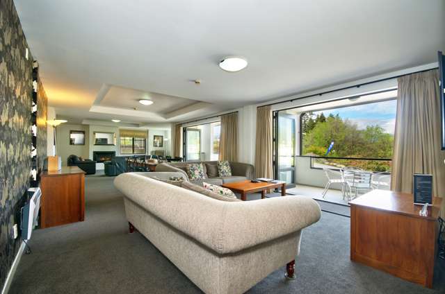 302/1 Beetham Street Queenstown_2