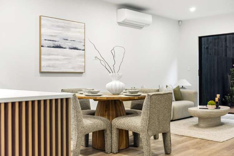 16-18 Handley Avenue Narrow Neck_10