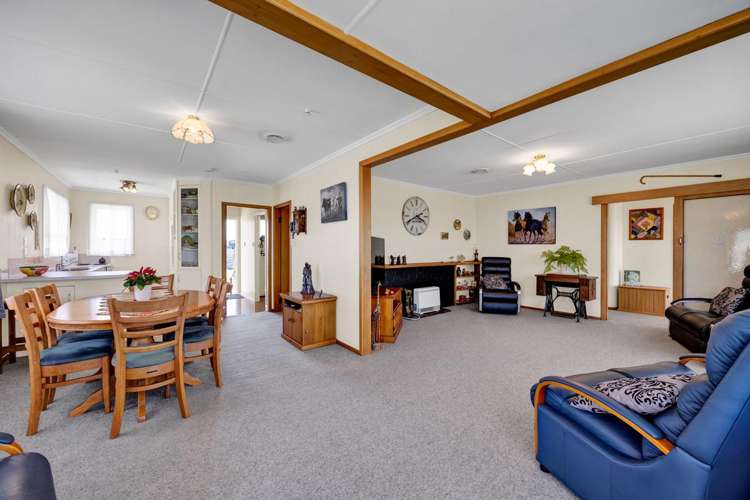 15 Reid Avenue Hawera_3