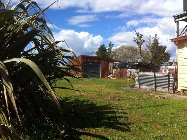 134 Main Road Blackball_6