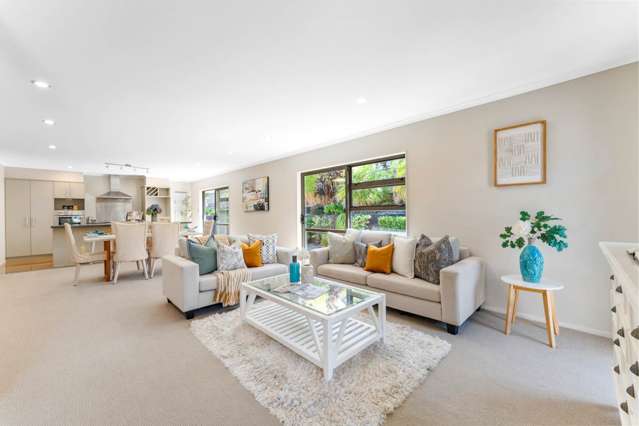 8 Carol Lee Place Albany Heights_3