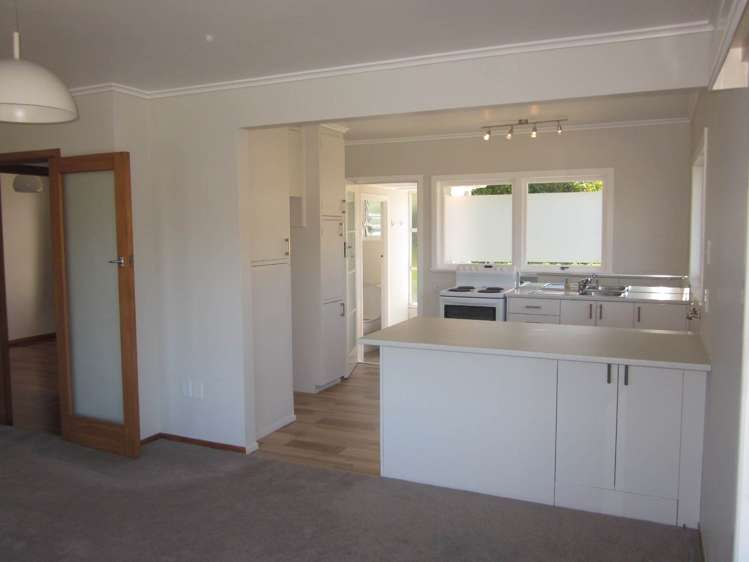 27B Montgomery Avenue Belmont_9