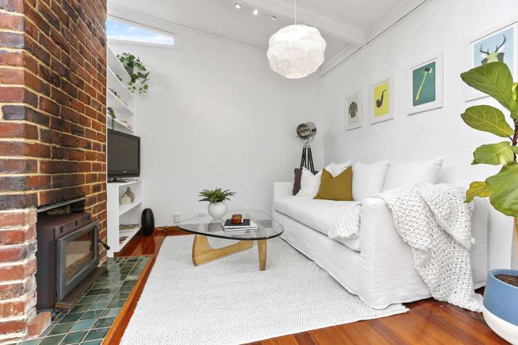 34 Queen Mary Avenue New Lynn_6