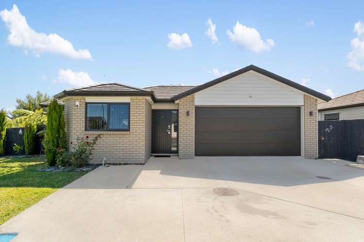 11 Castlepoint Avenue Takanini_1