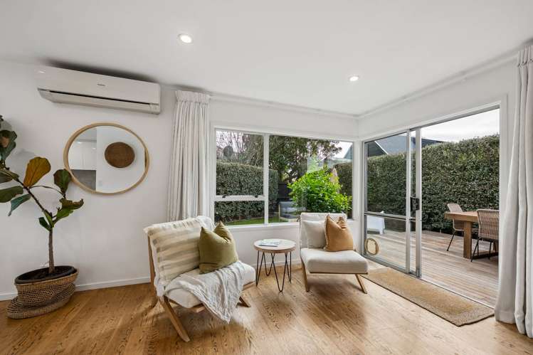2/7 Hanlon Crescent Devonport_8